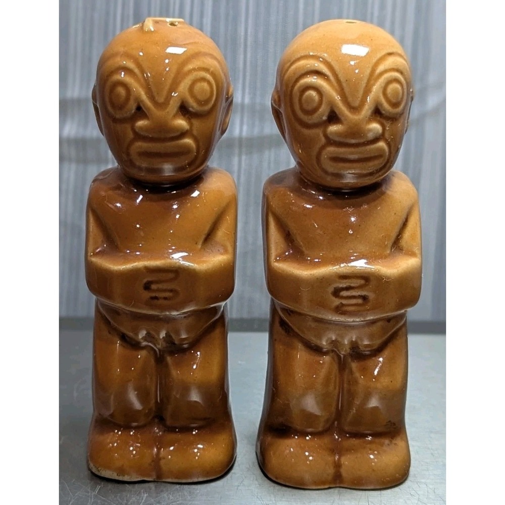 Trader Vics Vintage Pair Of Tiki Polynesian Native Statues Salt & Pepper Shakers